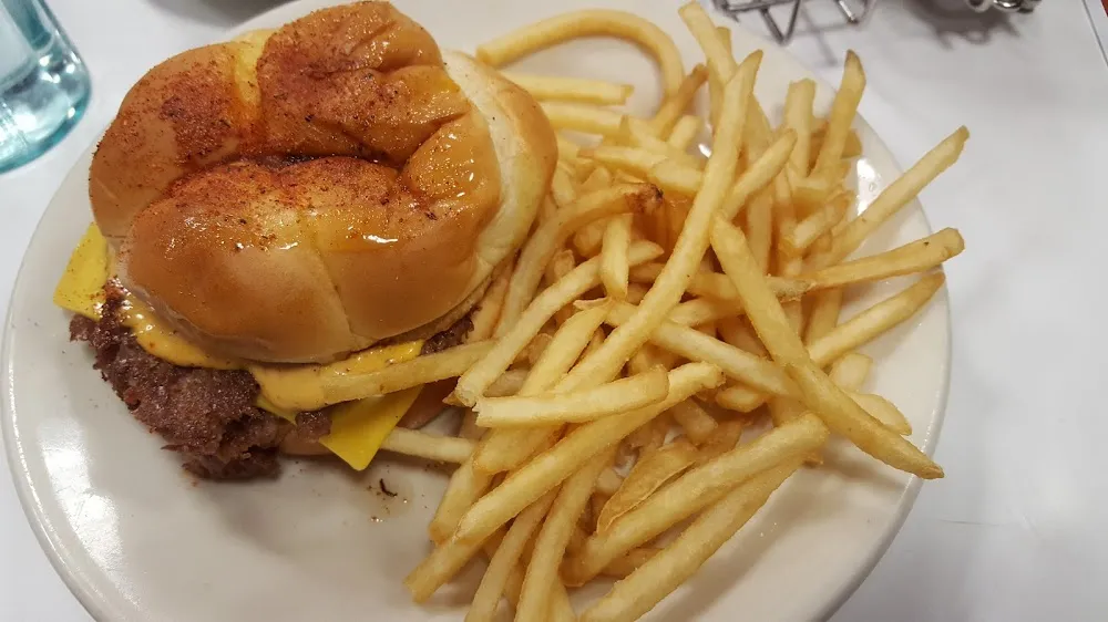 Steakburger 'N Fries